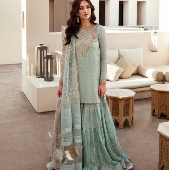 Faiza Saqlain “Sefana” – Preloved Stitched Suit (Size Large) - Picture 1 of 4